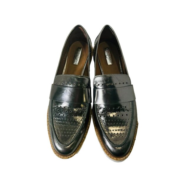 Halogen Emily Metal Pewter Leather Loafer 10 Comfortable Preppy Academic Shoe - Picture 11 of 15